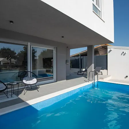 Villa Pomalo Vodice